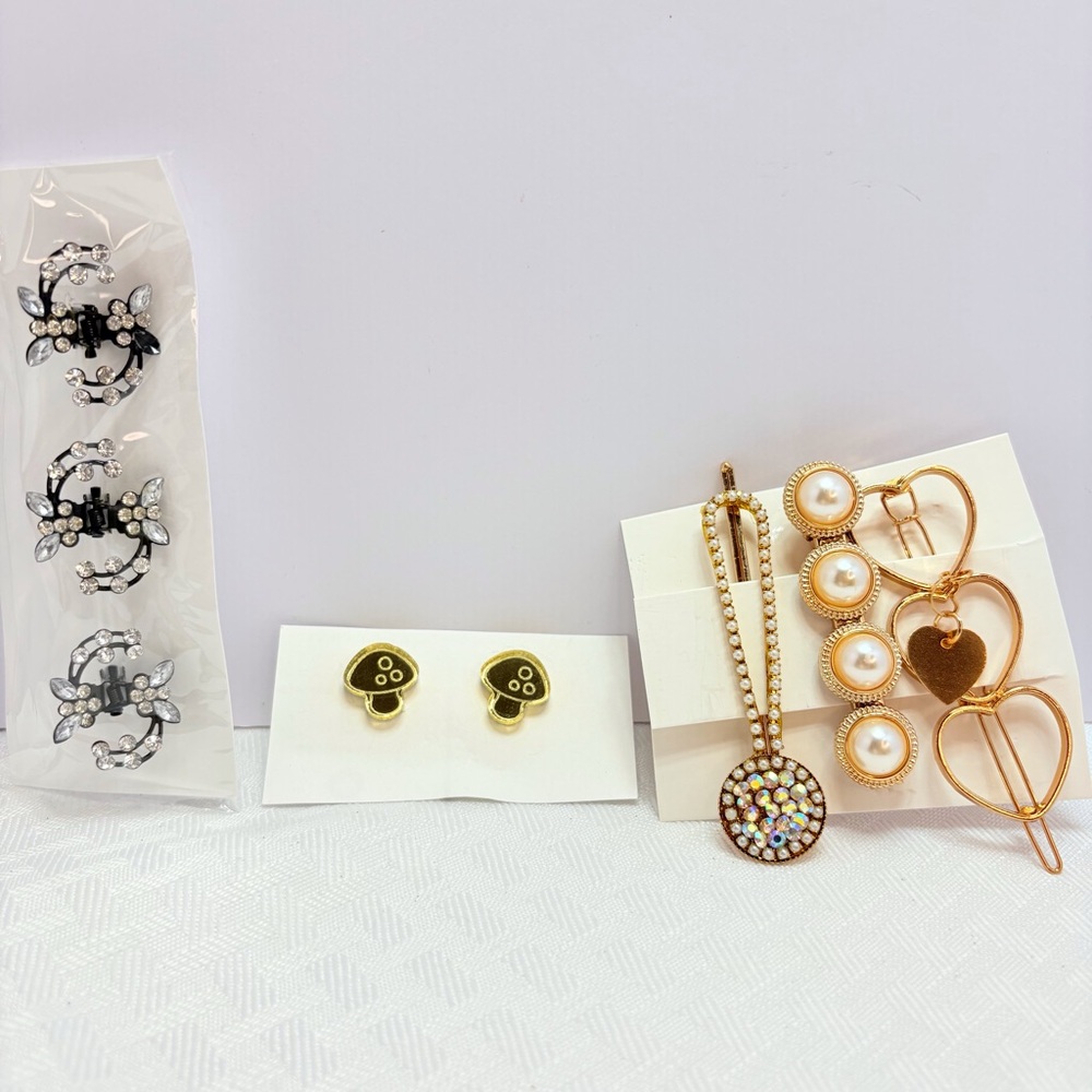 6for$20❤️Bundle ItemElegant Gold barrettes Pearl Rhinestone Clas/Stud Earrings